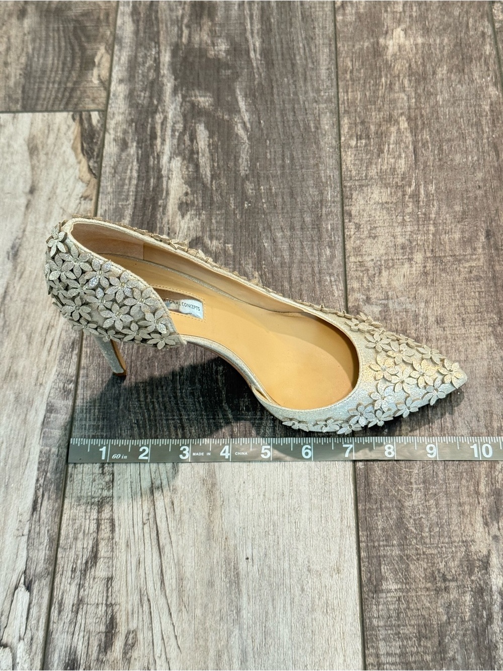 INC International Concepts Silver Floral Appliqué Pointed-Toe Heels - Picture 15 of 16